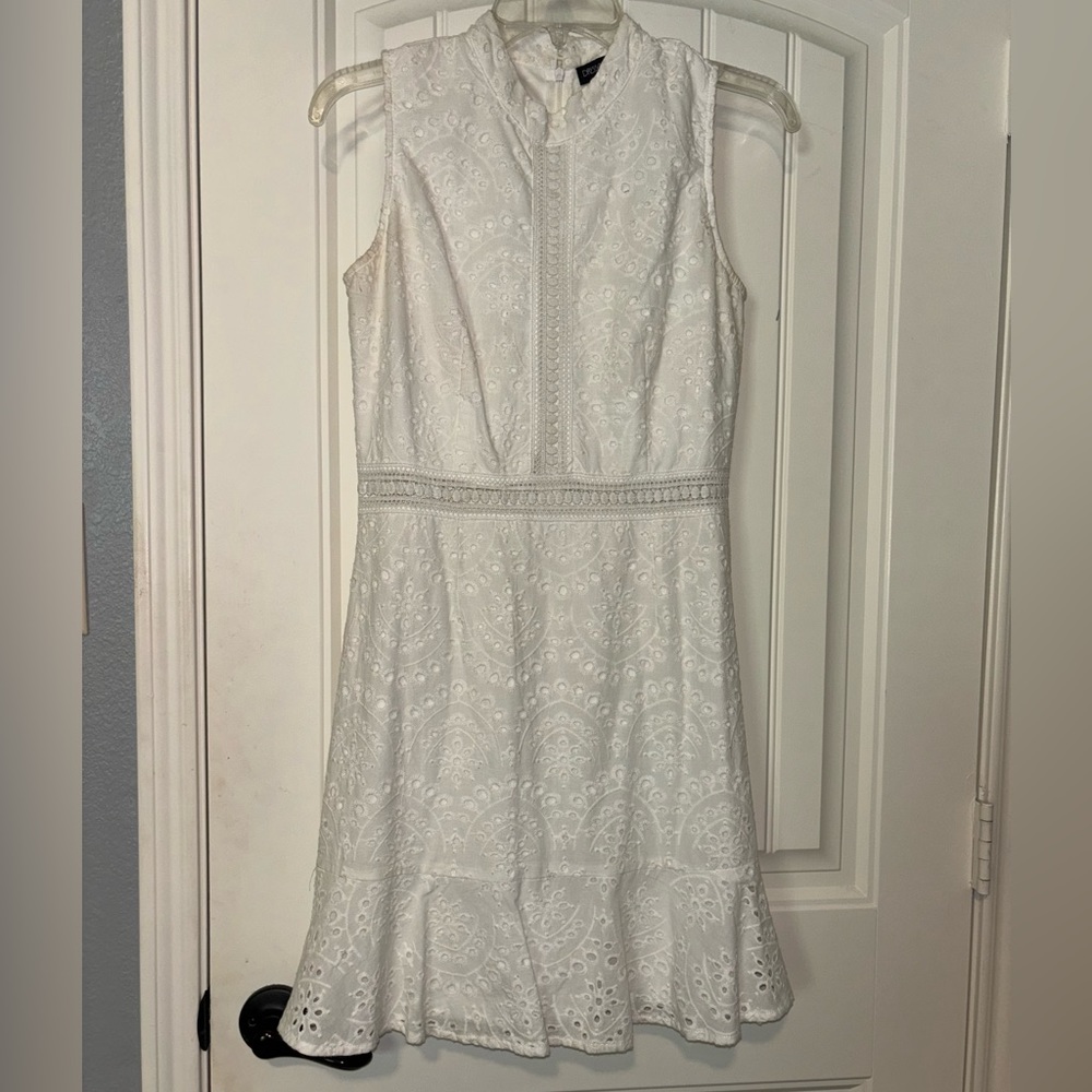 Dress code LA white dress